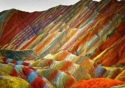 کوه های رنگین کمانی در ماهنشان زنجان . مسافرت کجا برم