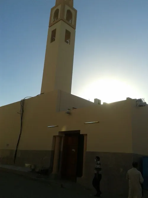 مسجد مباهله....واقع در مدینه....سیصد متری مسجدالنبی