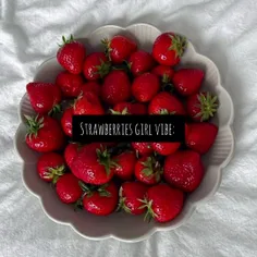 وای من خودم عاشق توت فرنیگیمممم🍓🍓🍓🍓🍓🌚🌚🌚🌚......