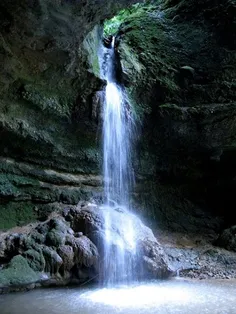 آبشار پلنگ دره یکی از زیباترین و جذاب ترین مسیر های طبیعت