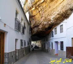 شهر زیر سنگ در اسپانیا