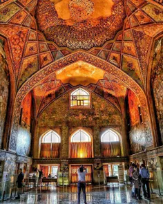 نمایی از چهل ستون اصفهان