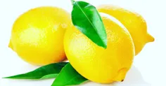 آب لیمو یکی از محبوب‌ترین درمان های خانگی برای لکه های تی