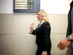 🍔 تدوین دادخواست علیه «سارا نتانیاهو» به اتهام سفارش غذا 
