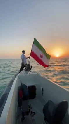 ⁨	به عشق اتحاد زیر پرچم سه رنگ جمهوری اسلامی ایران 🇮🇷❤️⁩