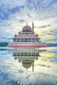 زیباترین مسجد جهان/ مسجد پوترا در مالزی،نمای داخلی این مس