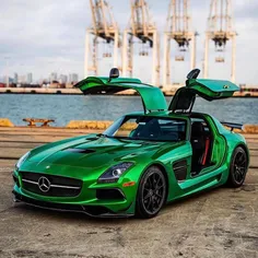 Mercedes Benz-