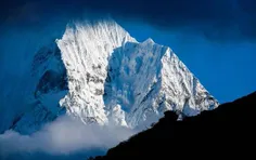 بلندترین نقطه دنیا اورست...