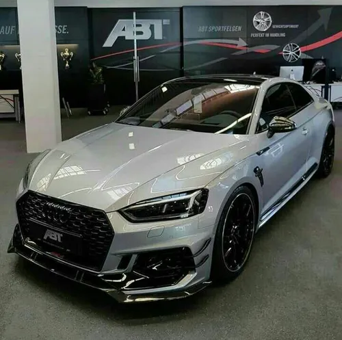 AUDI RS 5 R