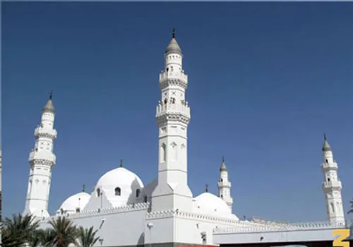 مسجد ذوالقبلتين ( دو قبله)