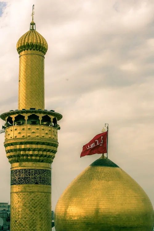 با عشق حسین هر که سر و کار ندارد