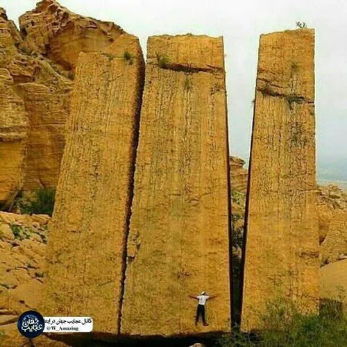 سنگ سه لت از جاذبه های روستای ميلكی پارسيان استان هرمزگان