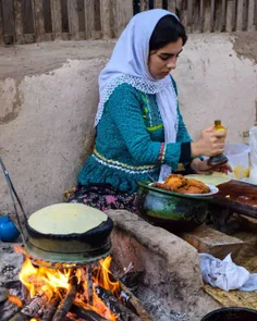 بهترین نون خلفه رو کجا خوردین ؟ 🤔