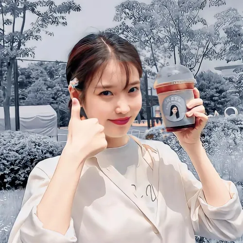 IU