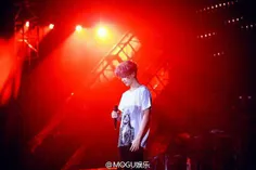 آپدیت وبوی MOGU娱乐 با چندتا عکس از Luhan توی کنسرت دیروز