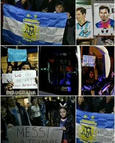 مردم آرژانتین  با بنرهای مسی مارو ترک نکن پا به خیابان ها