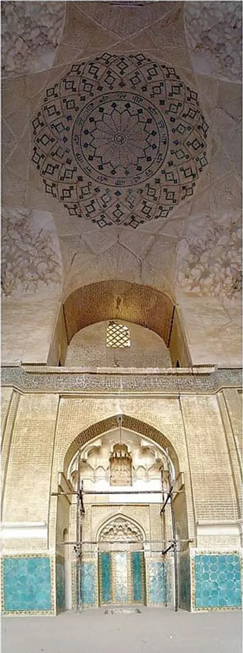 محراب و سقف مسجد ملک کرمان