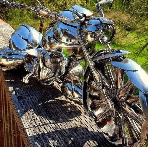 ساخت موتور سیکلت فقط با استفاده از قاشق !