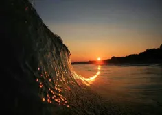 موج سواری خورشید.غروب کالیفرنیا