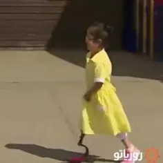 وقتی این دختر بچه با پای جدیدش به مدرسه میره و واکنش هم ک