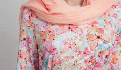 دنیا رو با پوشیدن لباس های گل گلی زیباتر کنید مد ایده گلی