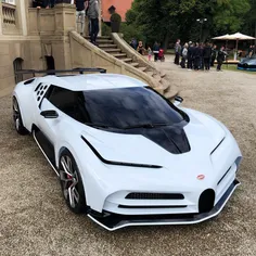 Bugatti-Centodieci