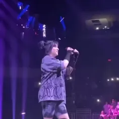 Billie performing "Halley’s Comet" at the Gila River Aren