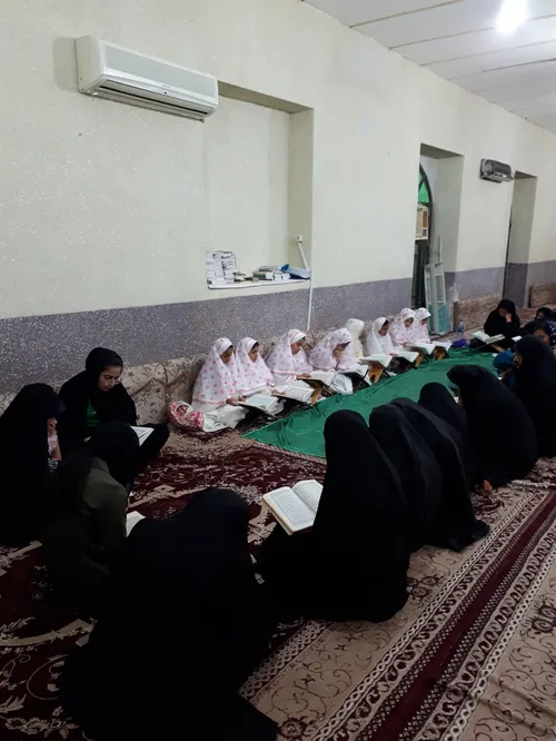 اینم حسینیه ختم قرآن در ماه خدا با خواهران عزیز
