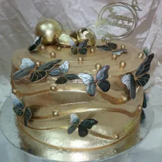 کیک شان طلایی