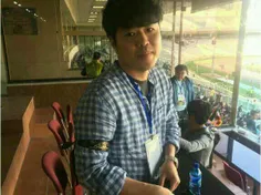 خبرنگاران کره ای در بازی فوتبال بازوبند #یاحسین بستند ...