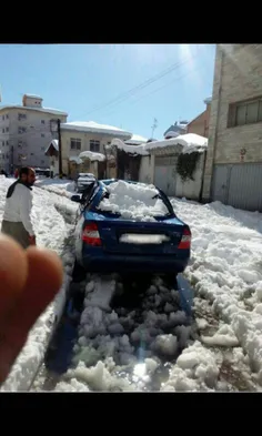 ‏عکس العمل خودرو تیبا به ریختن برف خونه رو سرش