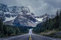 نمایی زیبا از ⁣کوههای راکی در کشور کانادا