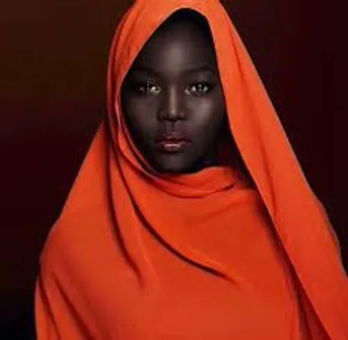 دختر 24 ساله مسلمان عنوان زیبا ترین دختر جهان را گرفت رسا