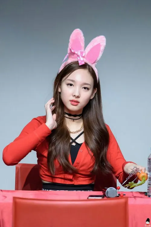 nayeon HBD😻