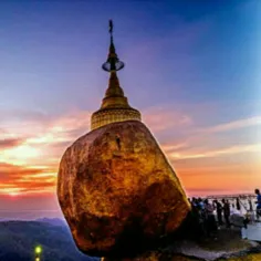 معبد شگفت انگیز کیایکتیو در میانمار  