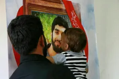 دلتنگی علی کوچولو فرزند ۲ ساله شهید #محسن_حججی برای پدر..