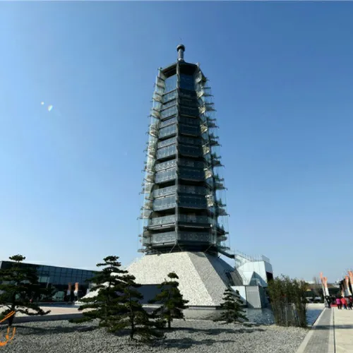 برج نانجینگ چین یکی از عجایب هفتگانه