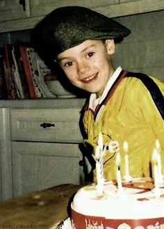 Younger Harry Styles.^^