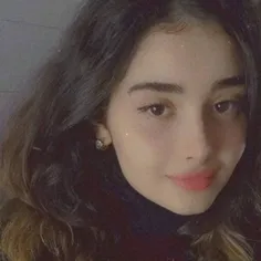 (چیزی واسه گفتن ندارم) 😂🤦🏻‍♀️