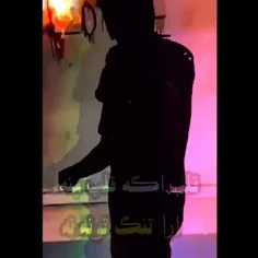 میگه قلب اگه قلب کنه چرا برا تو تنگه😓🥲💔🖤