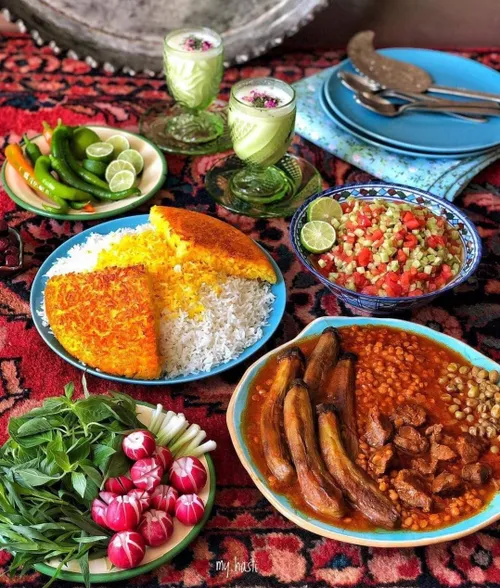 نظرت راجب این سفره چیه؟👌🏾😋😋