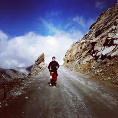 Alex Kaine from USA, passing through Kharduga-la during t