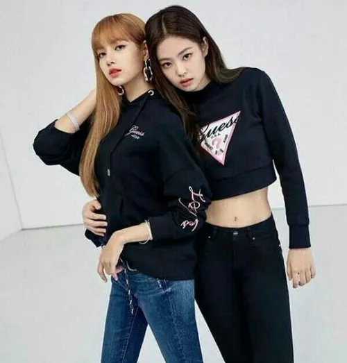 Lisa Jennie blackpink