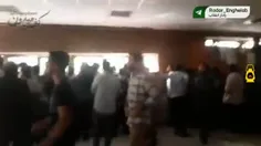 🔴🎥 حمله اغتشاشگران به بسیجیان دانشگاه شریف در سلف دانشگاه