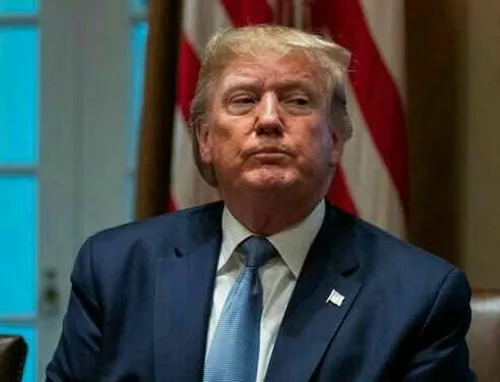 «دونالد ترامپ» رئیس جمهور آمریکا شامگاه سه شنبه در دفتر خ