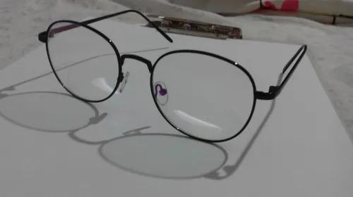 عینک جدیدم چطوره؟؟؟