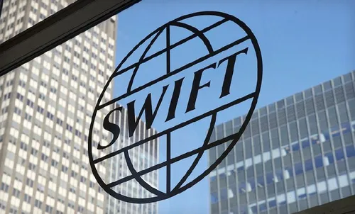 سوئیفت دسترسی برخی بانک های ایران را تعلیق کرد