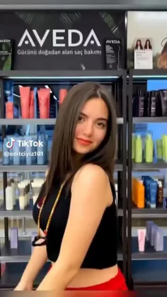 *(مایل به فالو)*