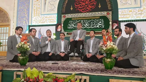 اجرای هم اکنون گروه تواشیح سیرت النبی مشهد در حرم مطهر رض