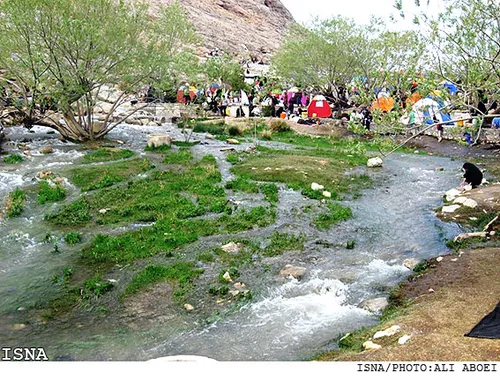 چشمه غربالبیز (یزد)